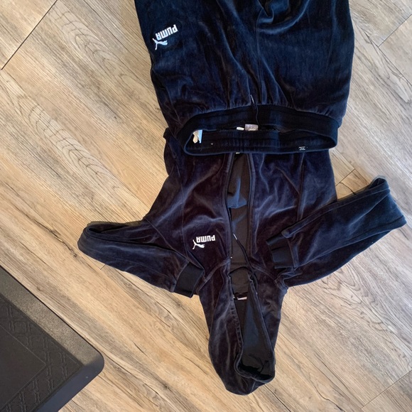 Puma velvet tracksuit - Picture 5 of 6